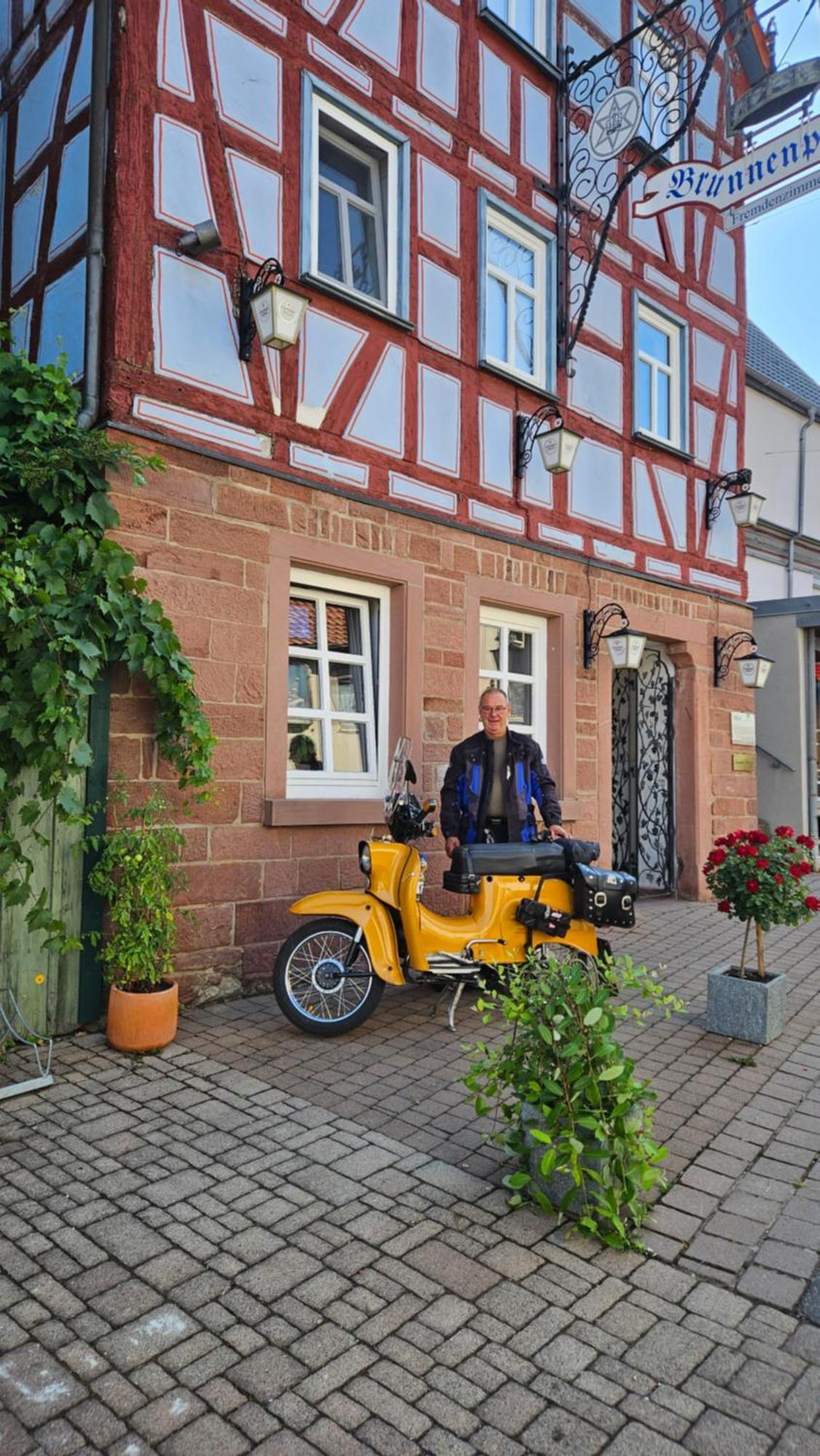 Brunnenputzer Pension Restaurant Kulsheim Exterior foto